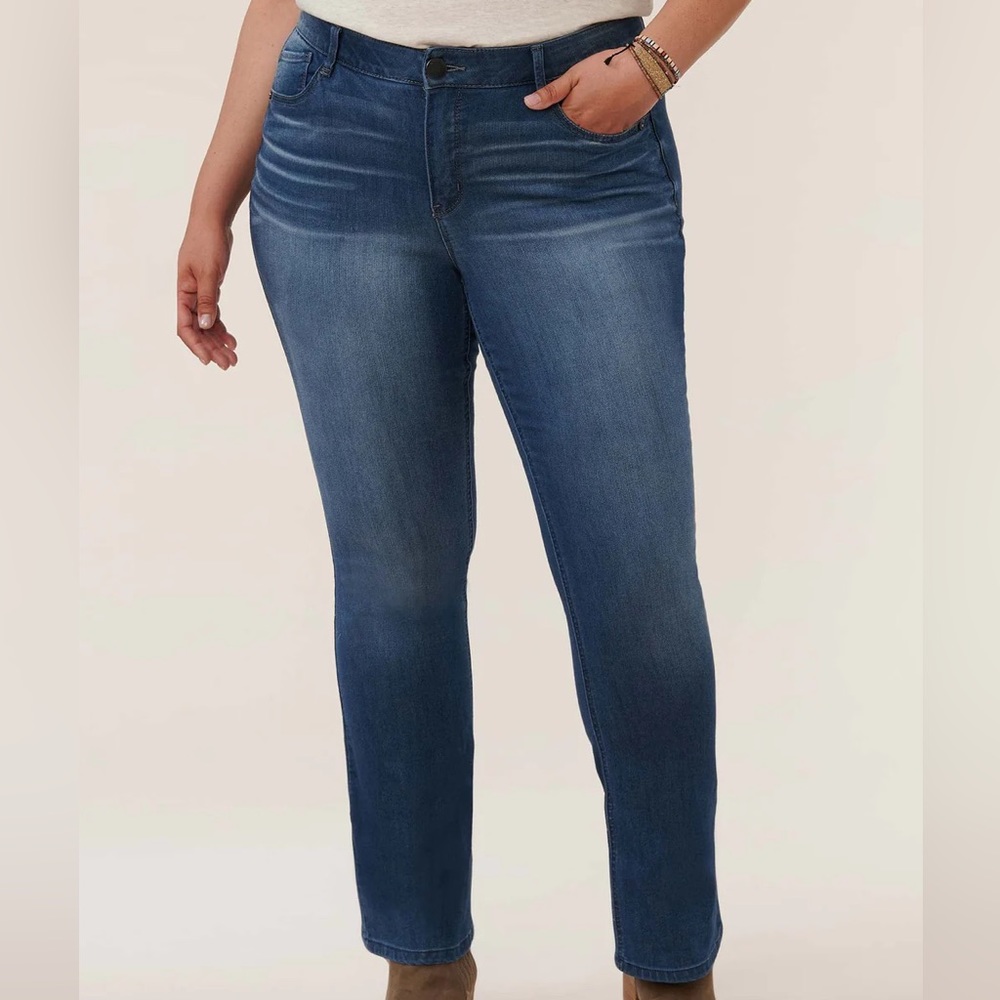 Democracy high rise itty bitty boot cut jeans 14w nwt